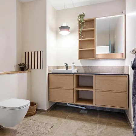 Cozy In With Kitchen Apartment Fano
